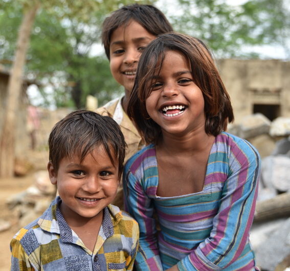 Smiling,Faces,,Young,Children,Smiling,And,Having,Fun,From,Rural
